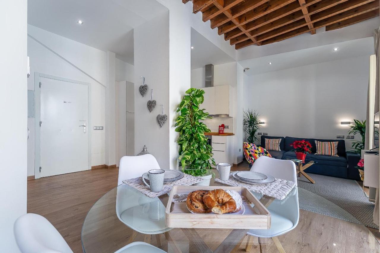 Deluxe Larios Malaga Center Apartment ภายนอก รูปภาพ